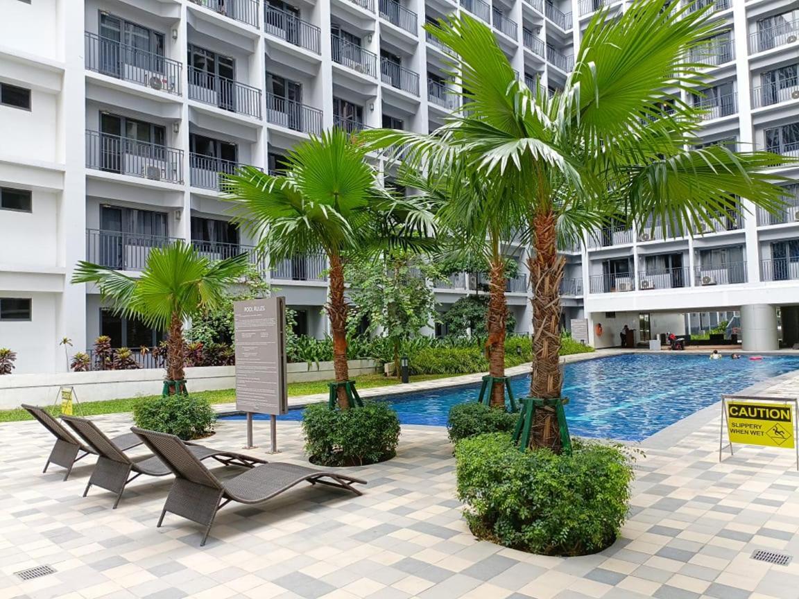 Home Away From Home Manila Dış mekan fotoğraf